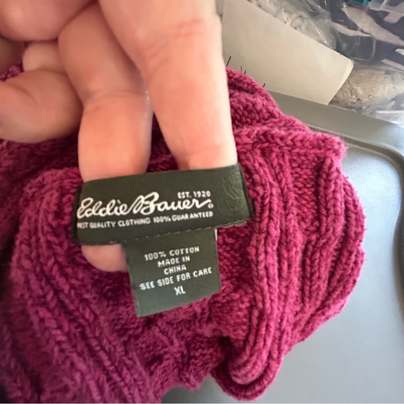 Eddie Bauer cherry pink cable knit v-neck long sleeve thick cozy sweater Size XL - Picture 4 of 11